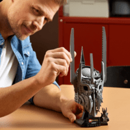 11373 LEGO® Icons Gredzenu pavēlnieks: Saurona ķivere