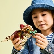 76970 LEGO® Jurassic World™ Dinozauru mazule Dolores: Aquilops