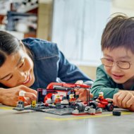 60443 LEGO® City Project Alicia 2025 F1® pitstops un autotehniķi ar Ferrari auto