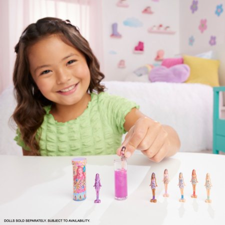 BARBIE Mini BARBIELand Color Reveal leļļu sērija Rainbow Groovy, JCR08 