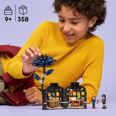 76784 LEGO® Wednesday Melnās dālijas zieds 