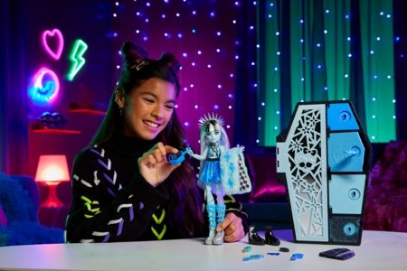 MONSTER HIGH Spocīgie noslēpumi Frankie, HNF75 HNF75