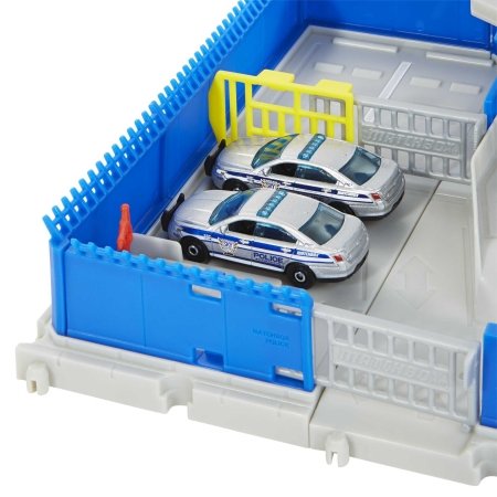 MATCHBOX darbību braucēji Policijas stacija rotaļu komplekts, HHW22 HHW22