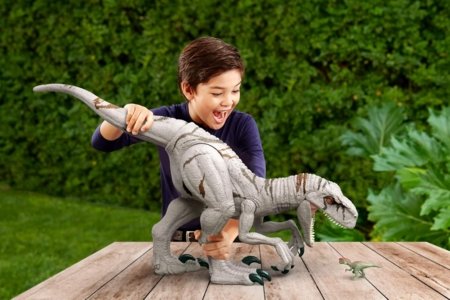 JURASSIC WORLD dinozaurs Atrociraptor, HFR09 