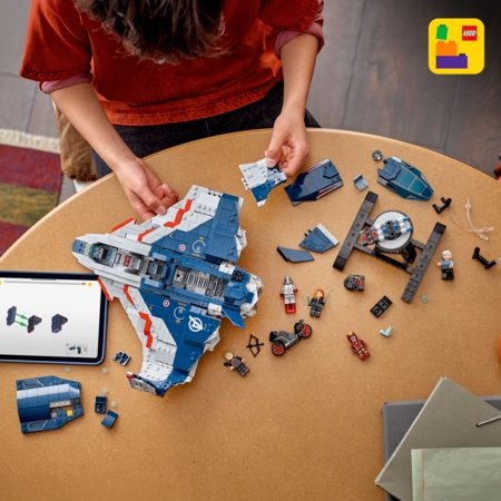 76325 LEGO® Super Heroes Marvel Atriebēji: Ultrona laikmets Quinjet 