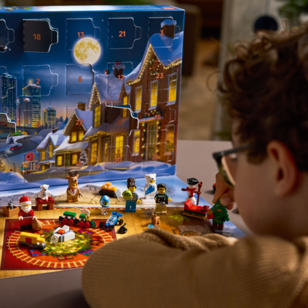 71050 LEGO® Minifigures Zirnekļcilvēks: Pāri Zirnekļpasaulei 