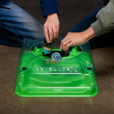 BEYBLADE spēļu komplekts Sneak Attack Battle, G1940EU4 