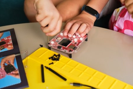 CIRCUITMESS Wacky Robot izglītojošs STEM komplekts BIT, CM-SA-BIT 