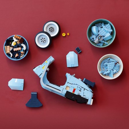 10298 LEGO® ICONS Vespa 125 10298