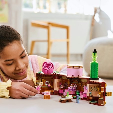 75683 LEGO® Wicked Glinda un Elphaba kopmītne 