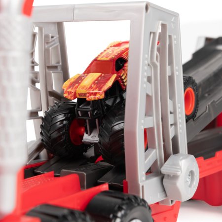MONSTER JAM 1:64 vilcējs "Launch N Go", 6068319
 