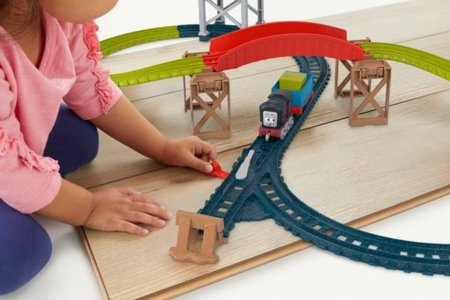 THOMAS & FRIENDS kāpurķēžu komplekts lokomotīvei HGY82 HGY82