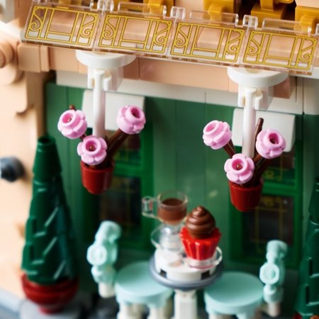 10362 LEGO® Icons Franču kafejnīca 