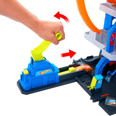 HOT WHEELS pilsētas jaunā mega garāža, JBM74 
