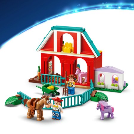 43304 LEGO® ǀ Disney and Pixar Toy Story 5 Bleiza zirgu ferma 