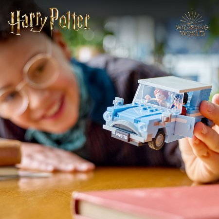 76424 LEGO® Harry Potter™ Lidojošais Ford Anglia™ 