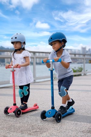 GLOBBER skrejritenis Primo Plus Glow Lights, piparmētru, 443-206 