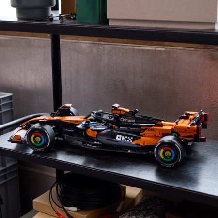 42228 LEGO® Technic McLaren MCL39 F1® auto 