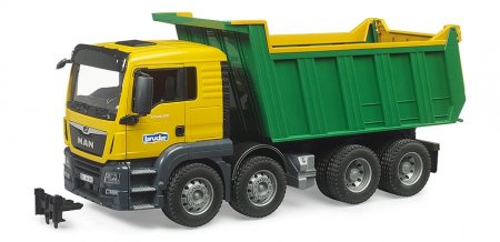BRUDER 1:16 MAN TGS pašizgāzējs, 03766 03766