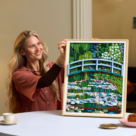 31220 LEGO® Art Klods Monē – Ūdensrozes un japāņu tiltiņš 