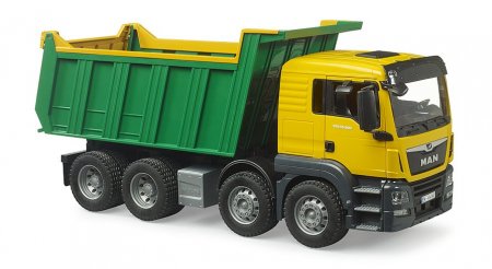 BRUDER 1:16 MAN TGS pašizgāzējs, 03766 03766