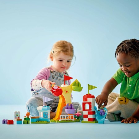 10453 LEGO® DUPLO® Peppa Pig Atrakciju parks 