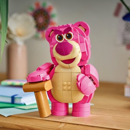 43306 LEGO® ǀ Disney and Pixar Toy Story Lotso 