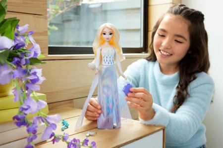 DINSEY FROZEN Spin & Reveal lelle Elza, HTG25 