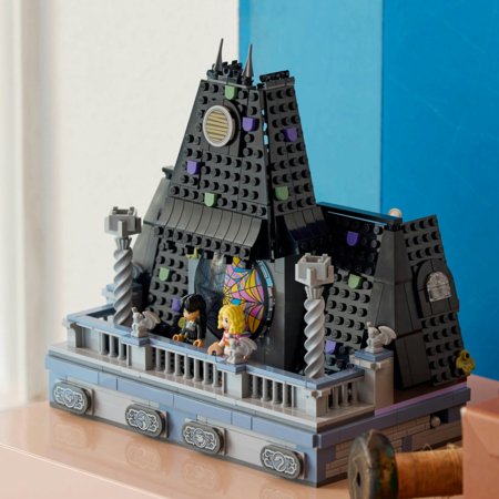 76781 LEGO® Wednesday Wednesday un Enid kopmītnes istaba 