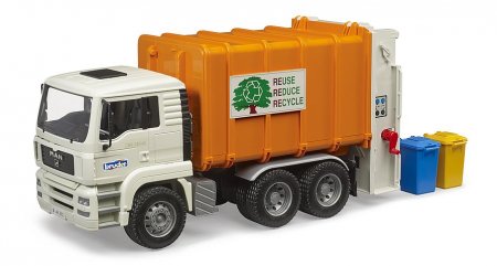 BRUDER 1:16 MAN TGA aizmugures iekraušanas atkritumu vedējs, 02772 02772