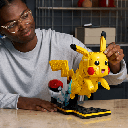 72152 LEGO® Pokémon™ Pikaču un Pokebumba 