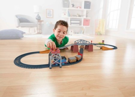 THOMAS & FRIENDS 3 in 1 trase ar motorizētu lokomotīvi HGX64 HGX64
