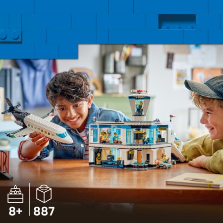 60502 LEGO® AIRPORT WITH AIRPLANE 