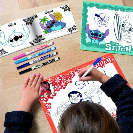 STITCH krāsošanas komplekts ar smaržīgiem marķieriem, 107575 