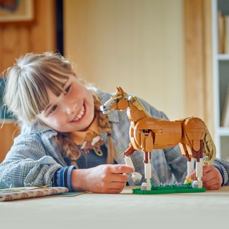 31166 LEGO® Creator Skaistais zirgs 