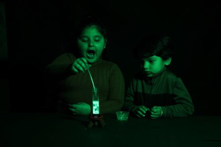 SMARTIVITY konstruktors-laboratorija Glow in the Dark, SMRT1214 